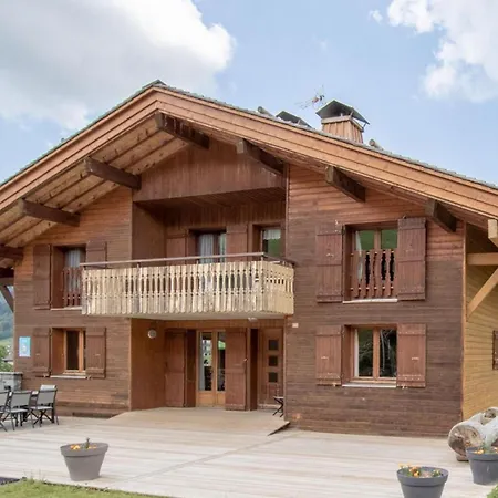 9 Pers. Avec Sauna Et Au Pied Des Pistes, Parking Prive - Fr-1-467-142 *